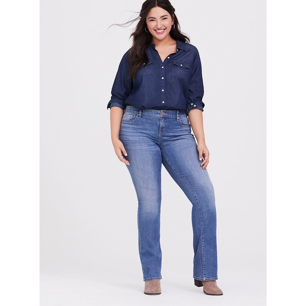 Torrid Slim Boot Jean Vintage Stretch size 24/3X